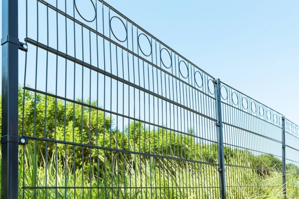 HOME DELUXE Doppelstabmattenzaun Schmuckzaun Kreis inkl. Eckpfosten Anthrazit/Grün MORATA - 160 cm x 40m 4x Eckpfosten Bild 2