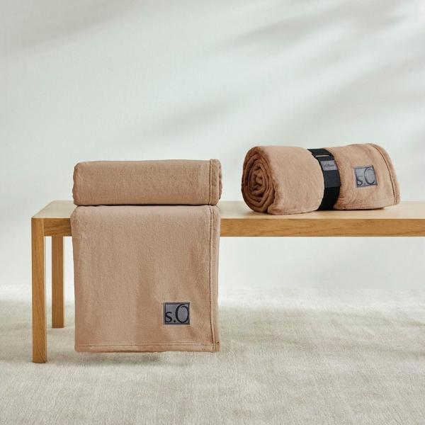s.Oliver 'Oro' Wohndecke, flauschig, warm & waschbar, Polyester camel, 150x200 cm