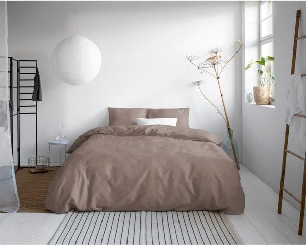 Sitheim-Europe Bettwäsche PRIMAVIERA DELUXE UNI SATIN Bettbezug & Kissenbezüge, Baumwolle, 3 teilig, Der Satin sorgt für einen leichten Glanz
