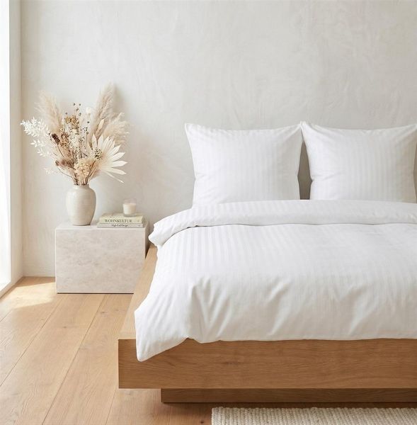 Carpe Sonno Bettwäsche Damast 135x200 155x220 Hochwertige Hotel Baumwoll Bettwäsche gestreift, Mako-Damast, 2 teilig, Elegante Bettwaren Allergiker Bettbezug pflegeleicht Uni Weiß