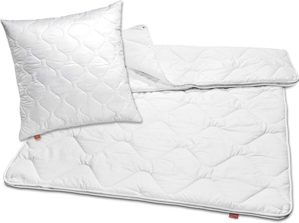 sleepling Bettdecke + Kopfkissen Bettwaren Set, 135x200 cm, 155x220 cm und weitere Größen, Füllung: 100% Polyester, Bezug: 100% Polyester, für Sommer und Winter, Ökotex 100