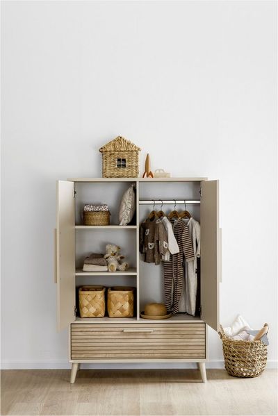 PAIDI Kleiderschrank EEFJE in Beige mit Schublade und Türen, verschiedene Ausführungen (B/H/T ca. 95-123/139-204/41-57cm, mit 2 oder 3 Türen + Tiny-Variante) inkl. Kleiderstange und Einlegeböden, Kinderkleiderschrank aus Holz