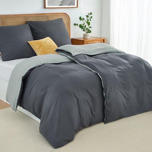 Topfinel Bettwäsche 135x200cm, Seersucker Bettwäsche-Sets, bügelfrei, allergiker, kühlende, 100% Mikrofaser, 4 teilig, 4-tlg. Dunkelgrau/Hellgrau:2 Btz. 135x200+2 Ktz. 80x80, m. Reißvers.