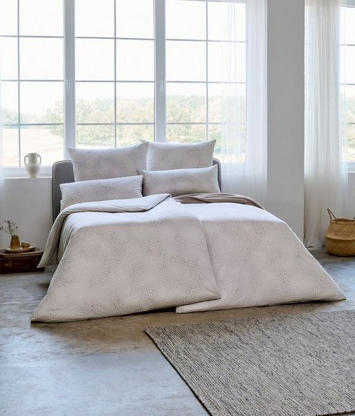 Estella Mako-Interlock-Jersey Bettwäsche Atelier Pippa 155x200 + 1 x Kissen 80 x 80 Grafisch ecrue