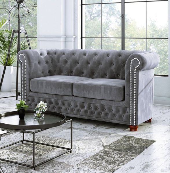 S-Style Möbel Chesterfield-Sofa Leeds 2-Sitzer aus Samt-Stoff mit Holzfüßen, mit Wellenfederung