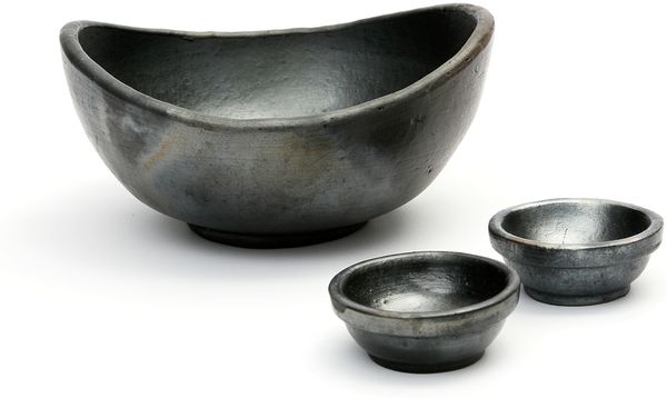 Die Gebrannten Gebogenen Schalen - Schwarz - 3er-Set