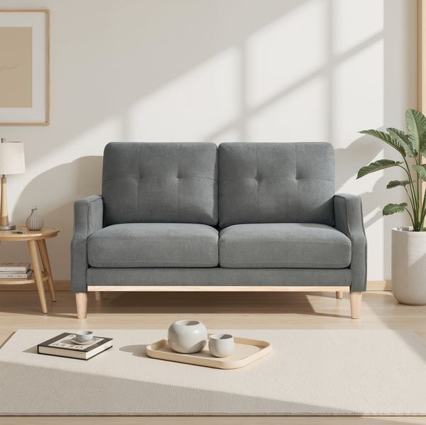 2-Sitzer-Sofa 85cm×135cm×72cm mit USB-Anschluss – Stoffsofa in Dunkelgrau mit Holzbeinen