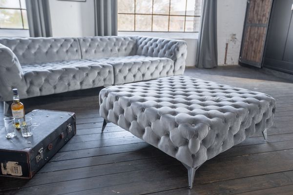 KAWOLA Hocker NARLA Chesterfield Velvet silber 44 x 110110 x 110 cm