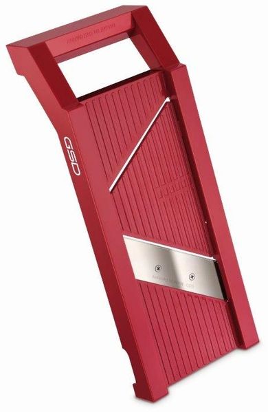 GSD 30010 Universal-Gemüsehobel mit 2 Einsätzen, Farbe Rot / Gemüseschneider / Gemüsehobel / Hobel