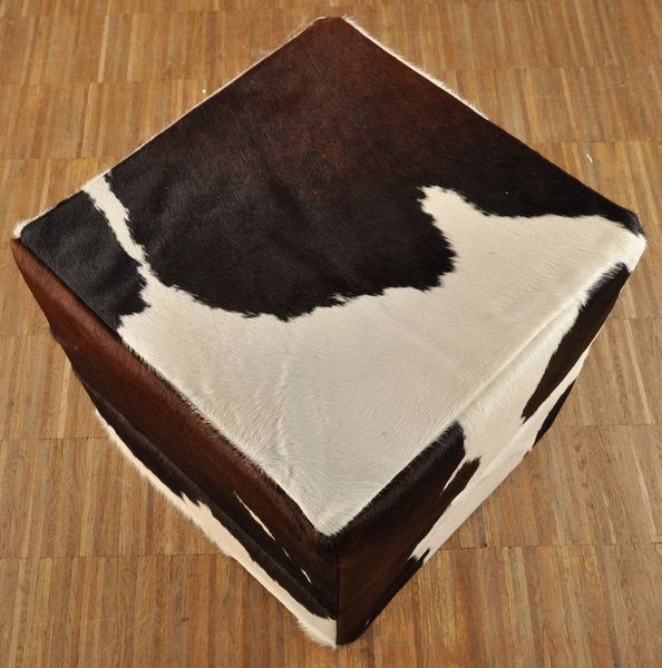 KUHFELL online & NOMAD Fußhocker Kuhfell Hocker Sitzwürfel 40 x 40 x 40 cm 6 Seiten aus echtem Kuhfell, Braun Weiß 6 Schwarz Weiß, Farbecht, Schmutzabweisend, Pflegeleicht