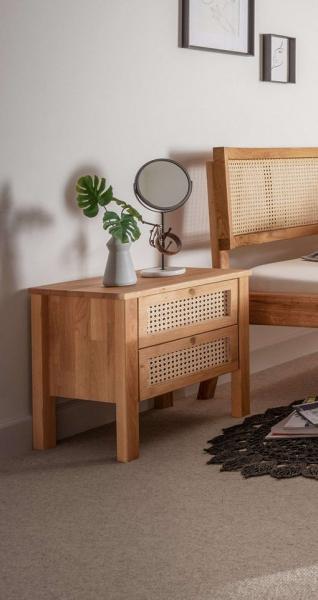 Nachtkommode FRIA 2 Schubladen Wildeiche mit Wiener Geflecht