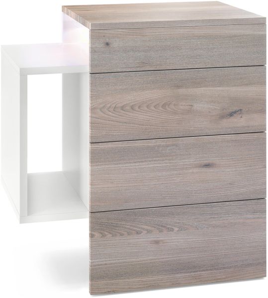Vladon Nachttisch Queens, Nachttischschrank mit 2 Schubladen und 1 seitlichem Fach zur Wandmontage, Weiß matt/Eiche Nordic, inkl. LED Unterbaustrahler weiß (60 x 63 x 36 cm)