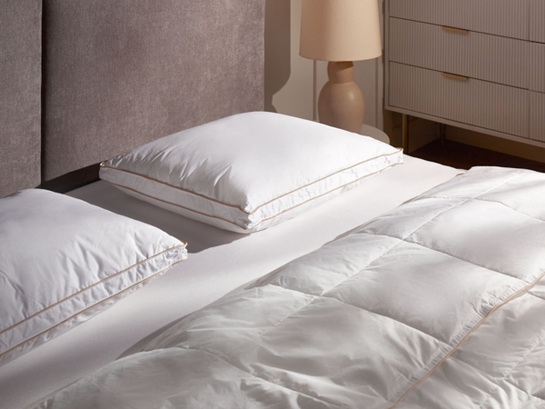 3-Kammer-Kopfkissen ETNA Hoch Entenfedern und Daunen 50 x 60 cm Weiß Bild 3