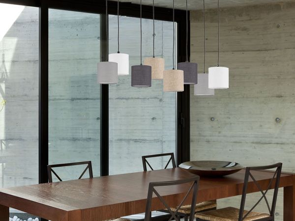 LED Pendelleuchte 8-flammig lang Stoffschirme Bunt, Breite 115cm
