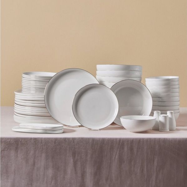 Karaca Geschirr-Set Streamline Favaro Geschirrset 53-tlg. 12 Personen, Weiß, Bone China