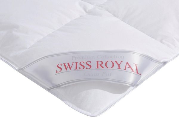 Haeussling Daunenbettdecke + Kopfkissen Swiss Royal, Füllung: 90% Daunen, 10% Federn, Bezug: 100% Baumwolle, Bettdecken-Set mit Kopfkissen, 135x200 oder 155x220 cm, Sommer, Winter