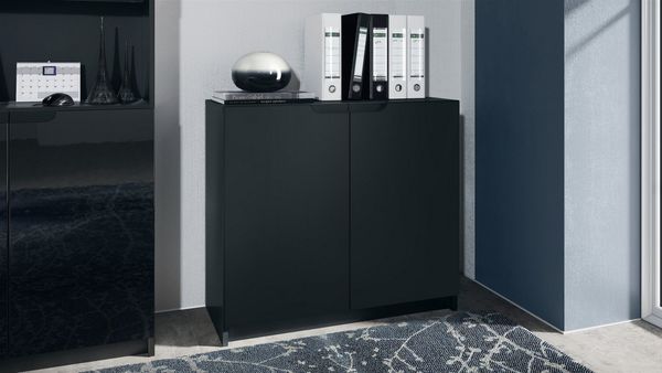 Vladon Kommode Logan (Kommode, mit 2 Türen), Schwarz matt/Schwarz matt (82 x 78 x 37 cm)