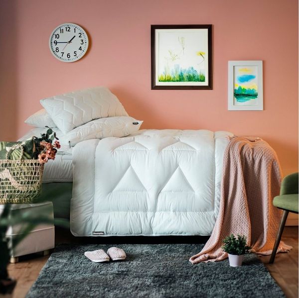Dunlopillo Baumwollbettdecke Life, Bettdecken für Sommer und Winter, Füllung: Polyester, Bezug: 100% Baumwolle, Bettdecke 135x200 cm, 155x220 cm, Aqua-Clean-Gewebe, Decke