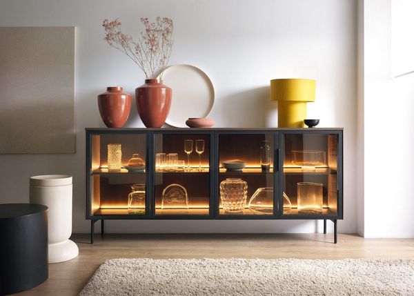 yourhouse24 Kommode LUMI 4D Glastüren & LED – Eiche Dunin oder Kaschmir Riffelglas
