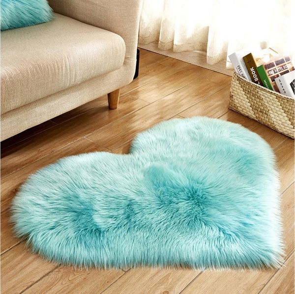 Sunicol Hochflor-Teppich Kunstfell Herz Teppich, Weich Plüsch, Flauschig Fußmatte Badematte, Herzform 30cm*40cm, Waschbar Weicher Shaggy Flauschige Langflor Badteppich