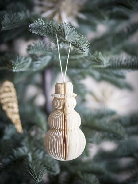 BLOOMINGVILLE Felip Ornament Weiß FSC® Mix Papier