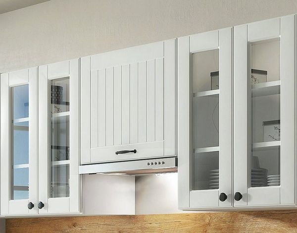 Möbel für Dich Küchenzeile Landhausküche Lora Einbauküche 240 cm 8-teilig, mit Lamellenfronten in Weiß, Beige oder Grau