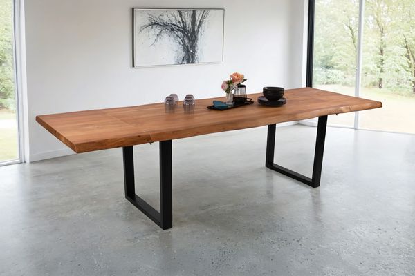 Esstisch Baumkante Akazie natur 180 (280) x 90 U-Gestell schwarz mit Ansteckplatten CALI 150443185