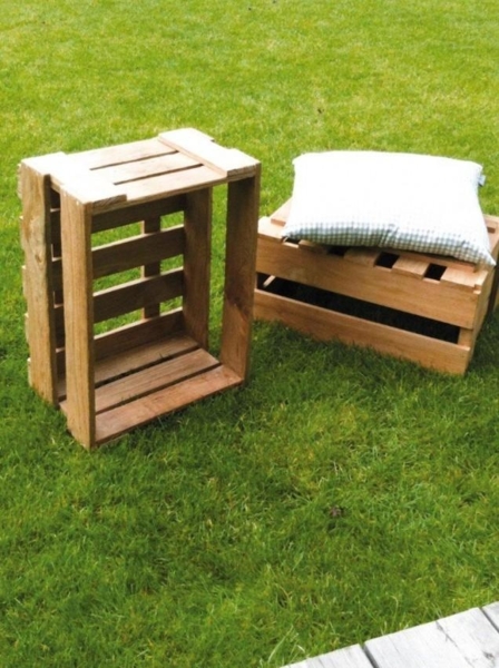 Kiste Hocker WINE recyceltes Teak, jedes Stück ein Unikat, Jan Kurtz