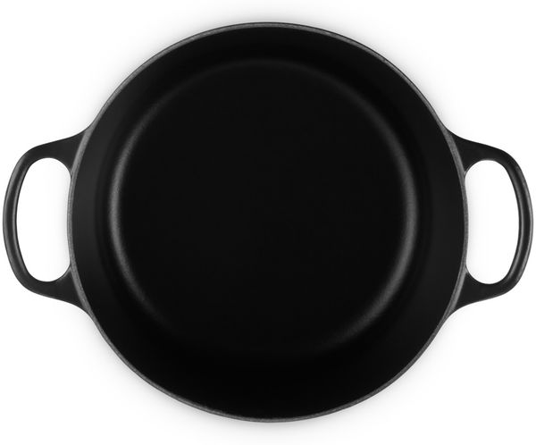 Le Creuset Signature Gusseisen-Bräter mit Deckel, Für alle Herdarten und Induktion geeignet, Rund, Schwarz, 24,0 cm, 5 Bild 5