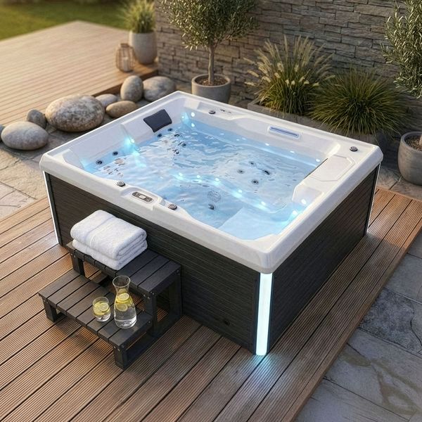 HOME DELUXE Outdoor-Whirlpool 'Stream', 211 x 156 cm, für 3 Personen, mit Treppe & Thermoabdeckung