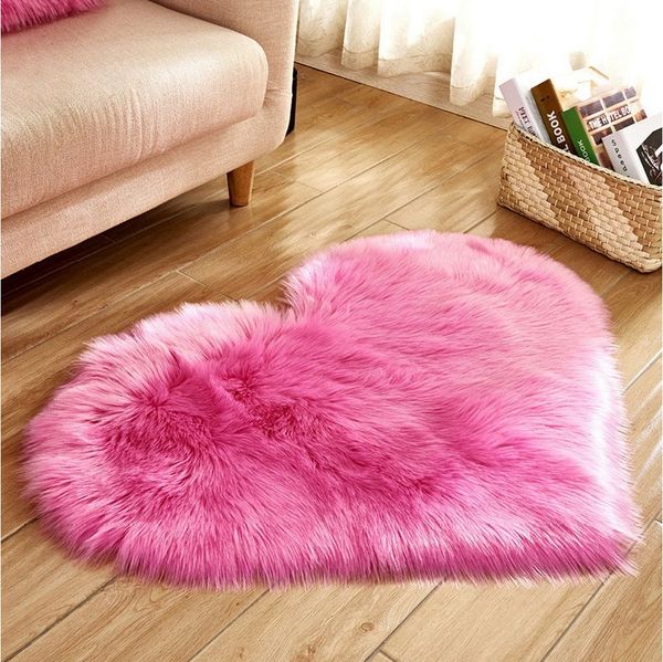 Jibenhome Hochflor-Teppich Herzförmiger Fellteppich,Kunstfell Schaffell,Hochflor Shaggy Teppiche, Weiß,30 cm x 40 cm, Höhe: 60 mm, Bodenteppich, Waschbarer