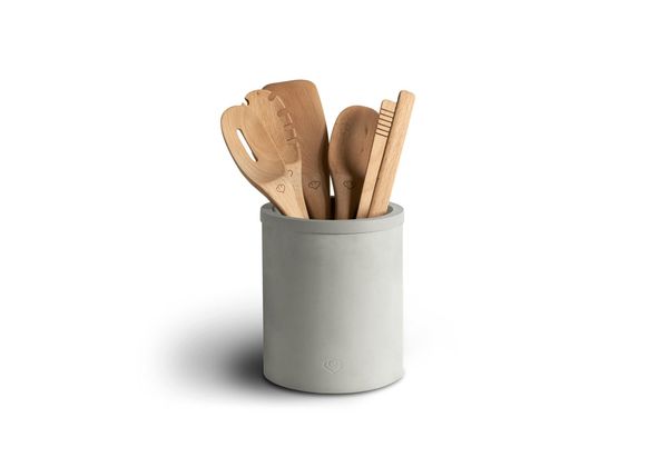 Springlane Kochbesteck-Set aus Buchenholz, inkl. Betonhalter (6-tlg), antibakteriell, für Anithaft-Beschichtungen geeignet