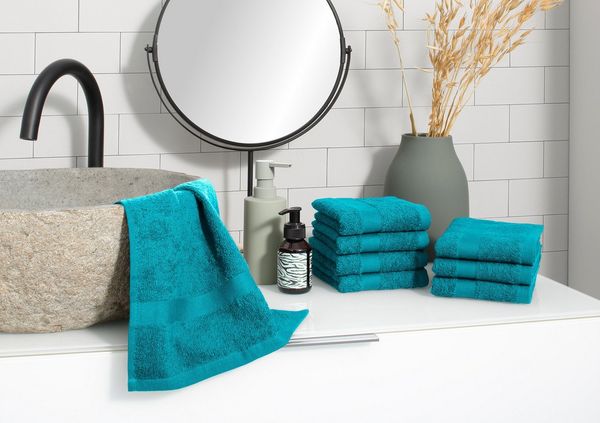 OTTO home Gästehandtücher Vanessa, 8 Gästehandtücher, 30x50cm, in Standard- und Premium-Qualität, Walkfrottee (Set, 8-St), Handtücher mit Bordüre, 100% Baumwolle, einfarbig, weich