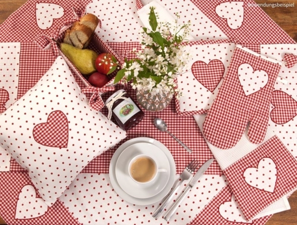 matches21 HOME & HOBBY Tischdecke Tischläufer LISE Herz Landhausstil grün, 100 % Baumwolle, in 40x150 cm (1-tlg), Pflegeleicht waschbar bis 30° Grad