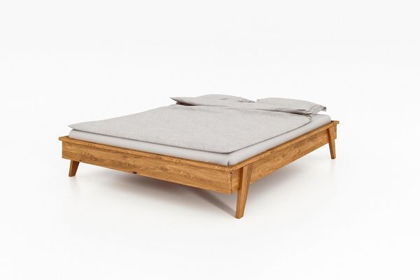 Bett Jetro 3 aus Wildeiche massiv 80x200 cm ohne Kopfteil mit Holzbeinen