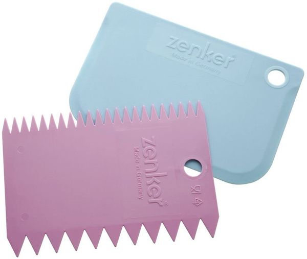 Zenker 43918 Set mit 2 Backhörnern, Hörnern, Teigschaber, Kunststoff, zufällig, Willkürlich