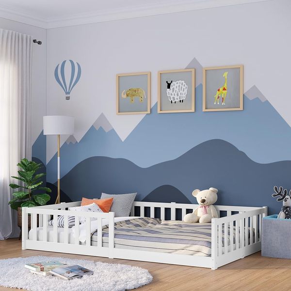 Bellabino Vere Bodenbett 120x200 cm – Montessori Kinderbett mit Rausfallschutz & Lattenrost, Massives Boden Bett für Jungen & Mädchen aus Holz Kiefer – Kleinkindbett in Weiß