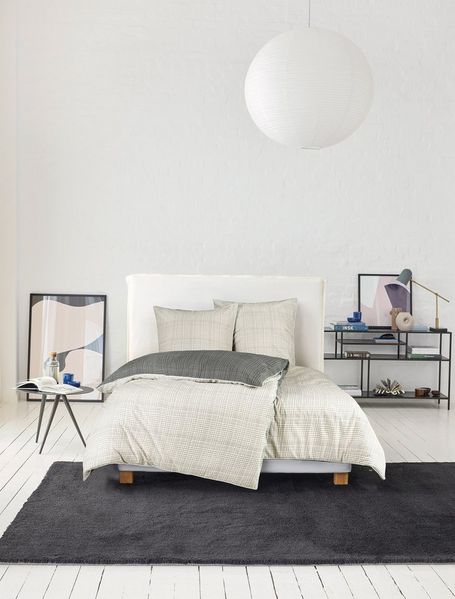 Esprit Wendebettwäsche Grid, Renforcé, 2 teilig, aus reiner Baumwolle und mit effekvoller Paspel