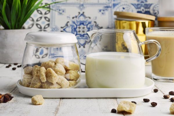 Milchkännchen & Zuckerdose aus Glas und Porzellan Milchgiesser Zuckerspender