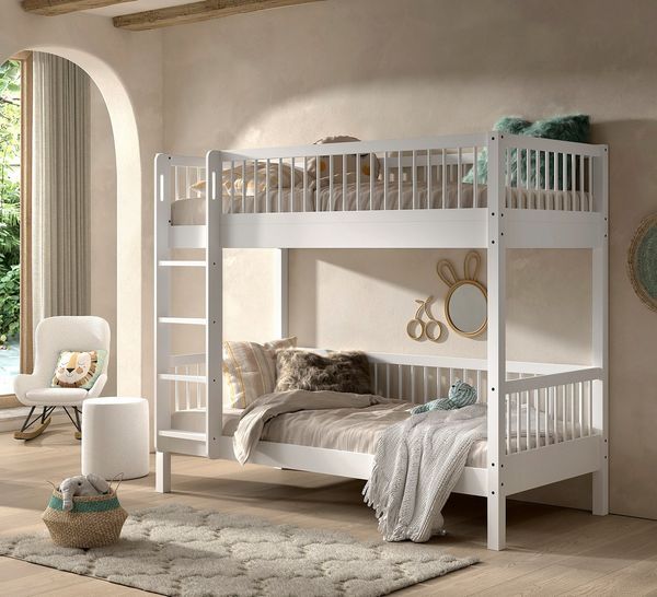 Home affaire Etagenbett Forrest, rückbaubar zu 2 Einzelbetten, Made in Europe (B/H/T ca: 207,5x175,4x104,9 cm, wahlweise aus Eiche oder Buche), stabil und hochwertig gebaut, Ausf. geölt oder weiß