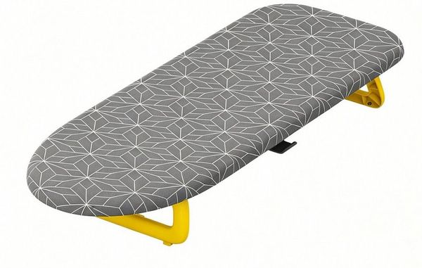 KINGRACK Bügelbrett Klappbares Tisch-Bügelbrett, kleines faltbares kompaktes Bügelbrett, Tragbar mit Bügeleisenhalter & Aufhängeseil, Maße 31x80 cm