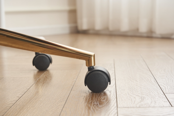 Drehstuhl aus Samt mit verstellbarer goldener Basis, 360° drehbar, ergonomisch gepolstert,Grün Bild 10