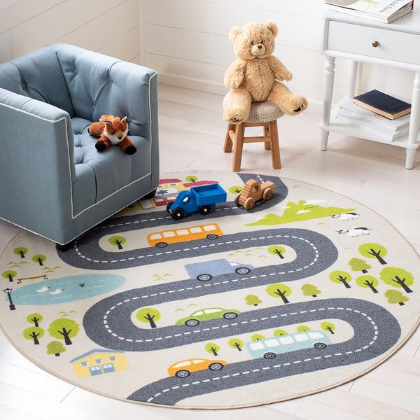 SAFAVIEH Kinderteppich Rug Wohnzimmer, Esszimmer, Schlafzimmer - Maschinenwaschbar und rutschfest - Kids Playhouse Collection, Kurzer Flor, in Beige und Grün, 99 X 99 cm