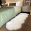 HEQUN Faux Lammfell Schaffell Teppich Kunstfell Dekofell Lammfellimitat Teppich Longhair Fell Nachahmung Wolle Bettvorleger Sofa Matte (Weiß, 60x160 cm) Bild 7